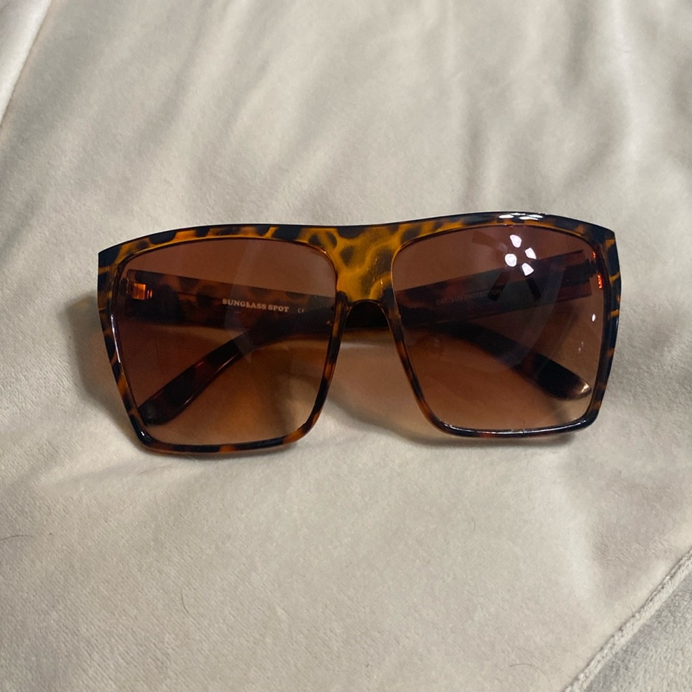 Tortoise sunglasses